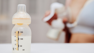 4 Common Breastfeeding Challenges That Breast Pumps Can Help You Overcome